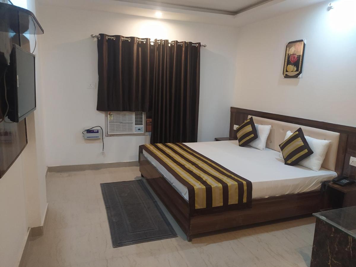 Hotel Royal Central By Akc Hotels Haridwār Eksteriør bilde